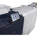 Accessoires aan de rechterkant van de Xerox® PrimeLink® C9200 Serie Printer Accessoires aan de rechterkant van de Xerox® PrimeLink® C9200 Serie Printer